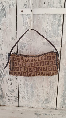 Fendi borsa spalla pochette - a, spalla/pochette